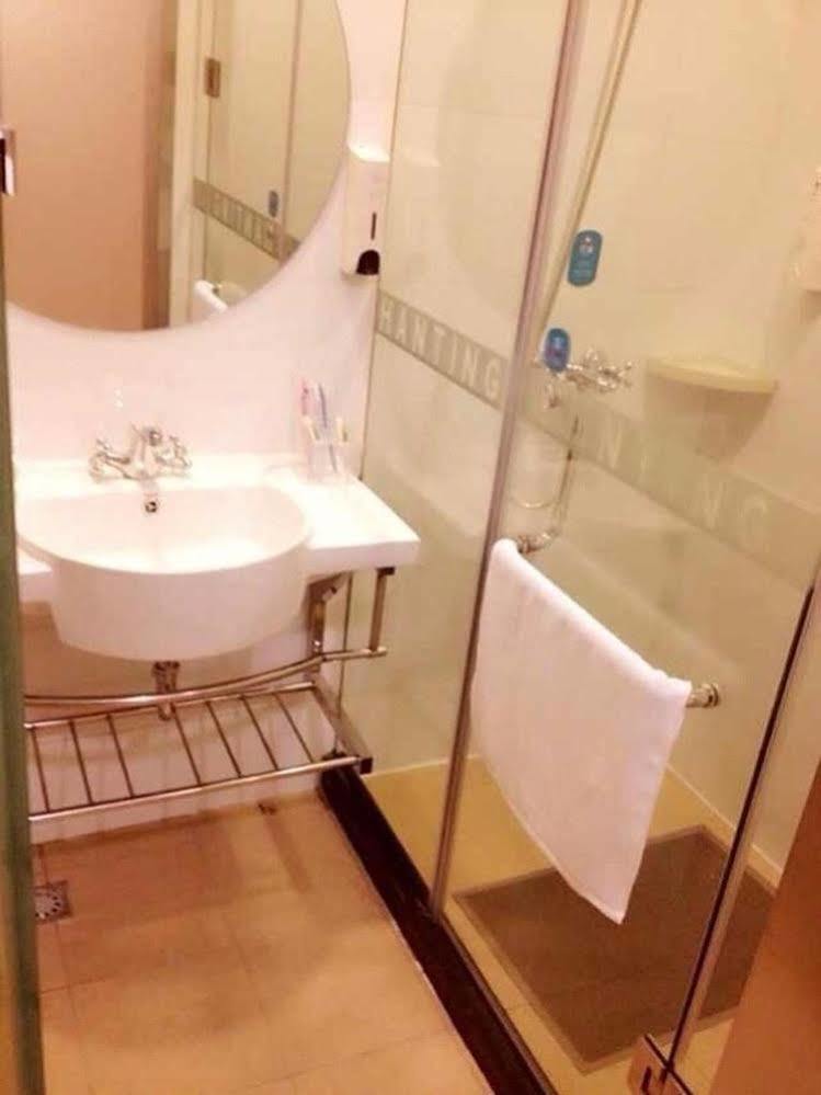 Hanting Hotel Shanghai Jiaotong University Jiangchuan Road Second Branch Exterior photo